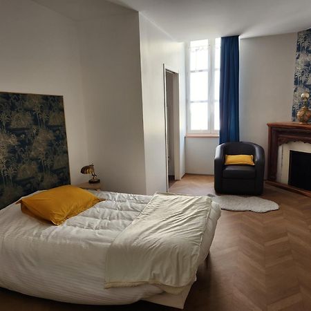 La Grenette Bed & Breakfast Charolles Dış mekan fotoğraf