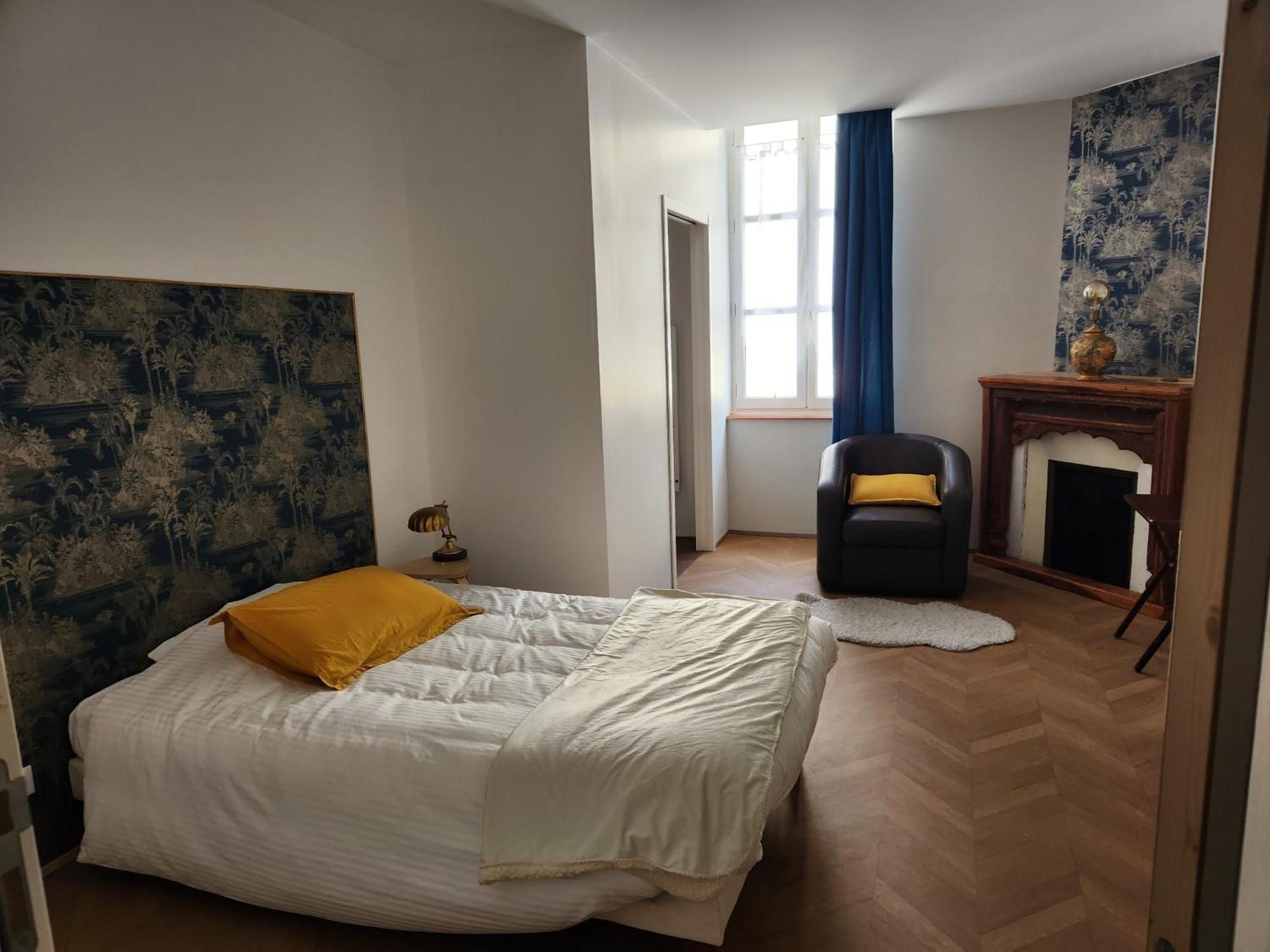 La Grenette Bed & Breakfast Charolles Dış mekan fotoğraf